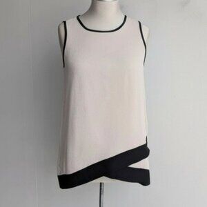 Suzy Shier Black and Nude Sleeveless Top